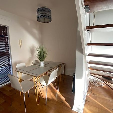 הייסטינגס Central Sea View Maisonette מראה חיצוני תמונה