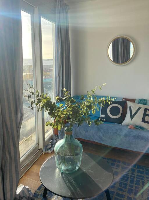הייסטינגס Central Sea View Maisonette מראה חיצוני תמונה
