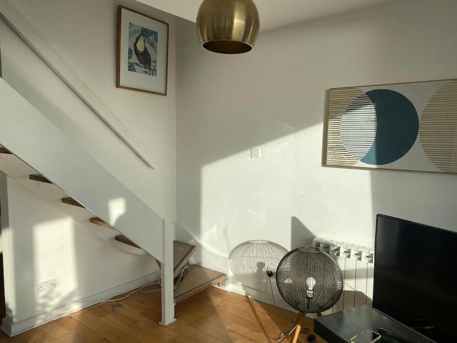 הייסטינגס Central Sea View Maisonette מראה חיצוני תמונה