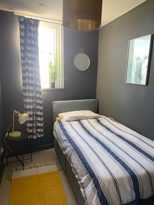 הייסטינגס Central Sea View Maisonette מראה חיצוני תמונה